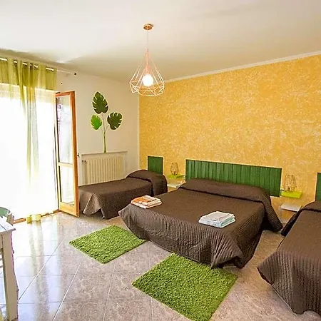 Bed & Breakfast Le Cromie Catignano 3*